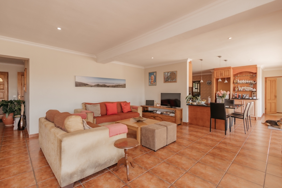 4 Bedroom Property for Sale in Welgedacht Western Cape